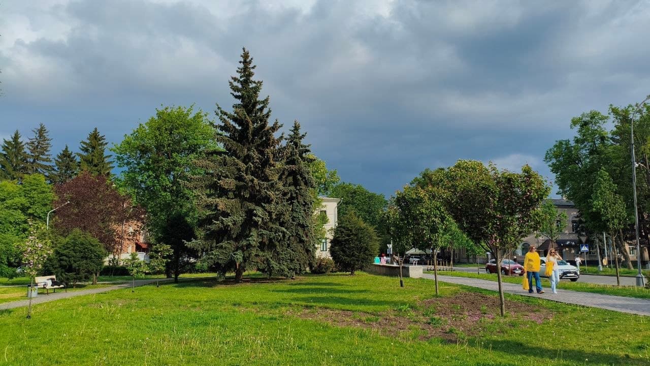 У Полтаві прогнозують грозу та погіршення погоди 