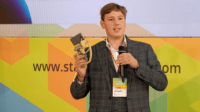 Полтавський студент запатентував прилад для пошуку уламків у тілі поранених 