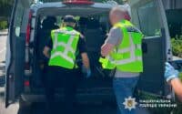 На Полтавщині затримали 69-річного чоловіка за незаконну торгівлю зброєю