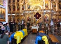 Полтава провела в останню путь двох полеглих захисників – Олександра Міщенка та Віталія Лебеденка