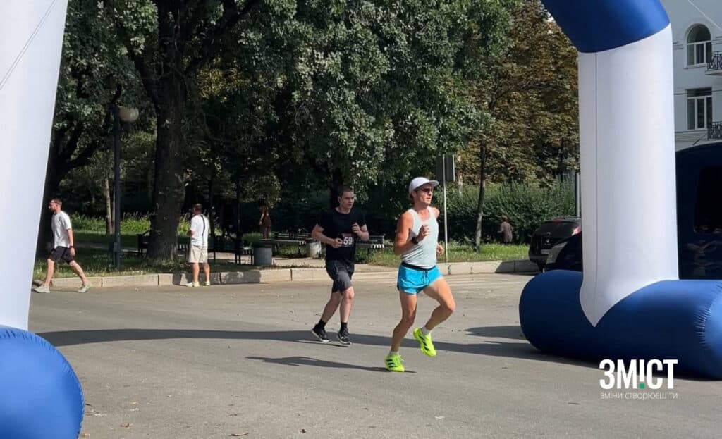 У Полтаві відбувся масовий забіг «Корисний RUN»