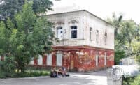 Вечірня школа на Павленках перебуває в аварійному стані 4-го ступеня