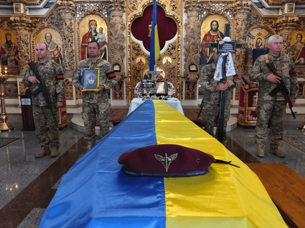 Віддав життя за Україну на Сумщині: у Полтаві п...