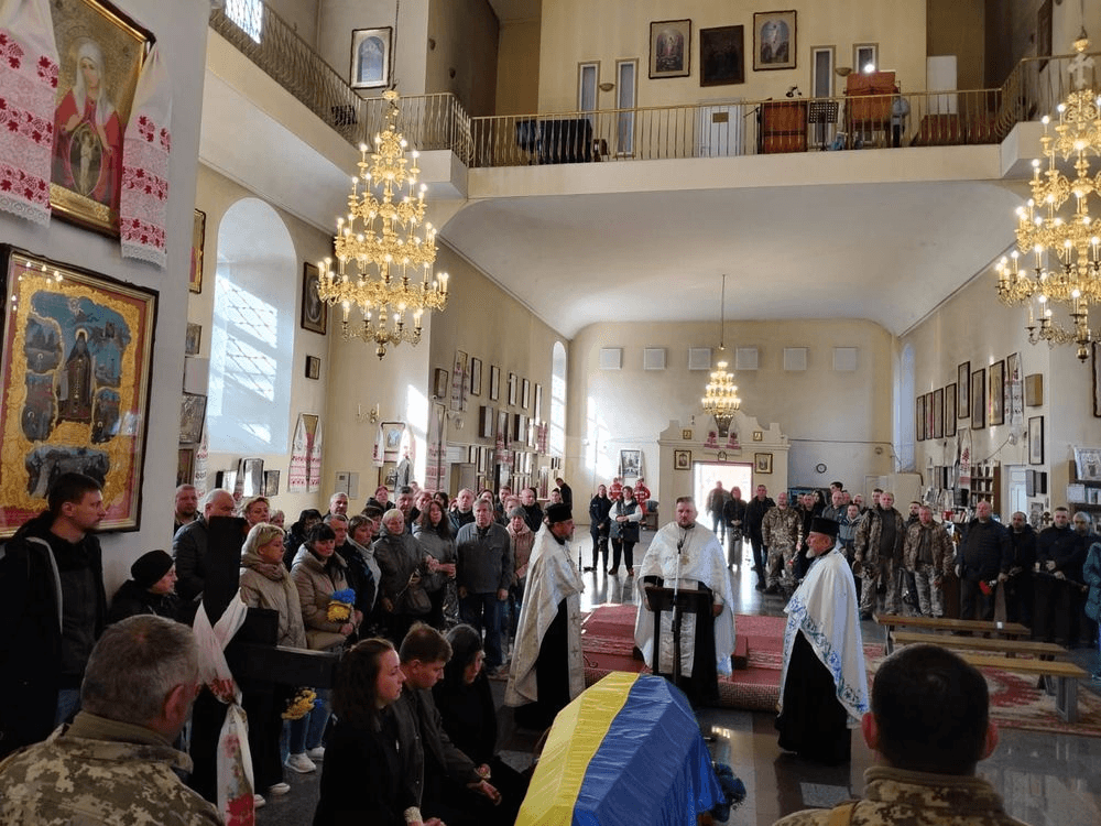 Полеглого два роки тому на Харківщині воїна зус...