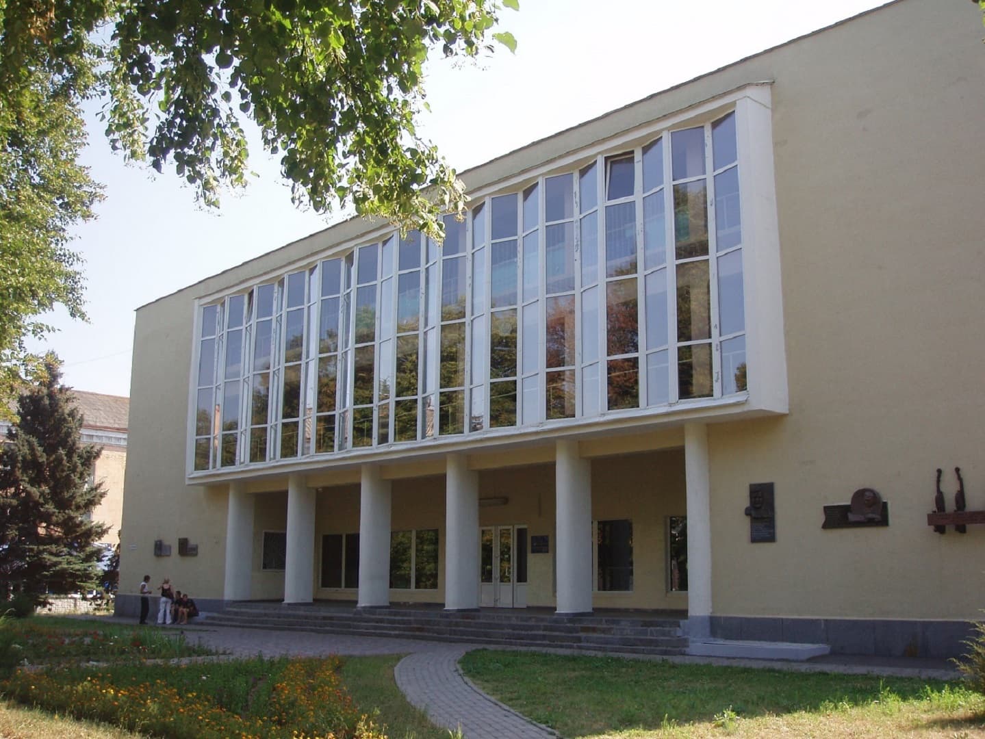 Полтавський фаховий коледж мистецтв імені Миколи Лисенка