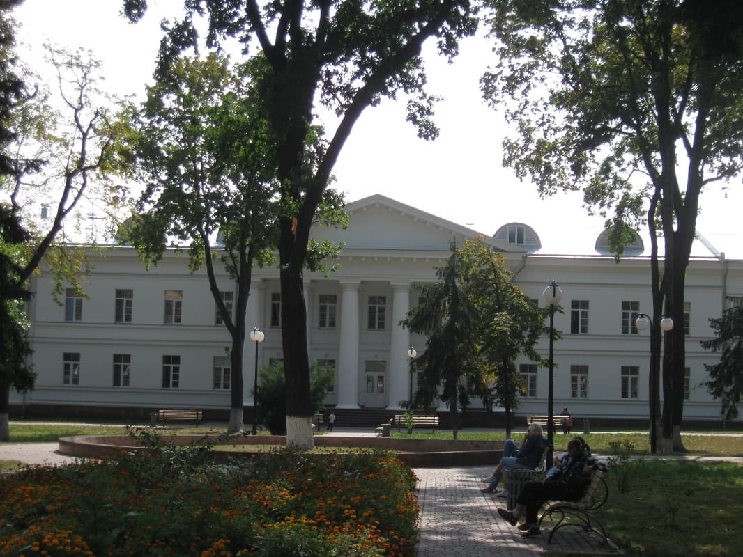 Полтавська_обллікарня_ім_Скліфосовського