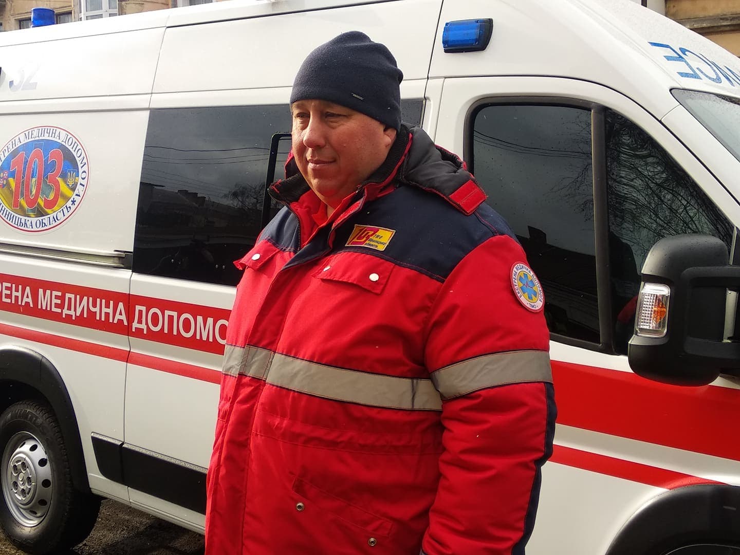 Ілюстративне фото водія вінницької «швидкої»