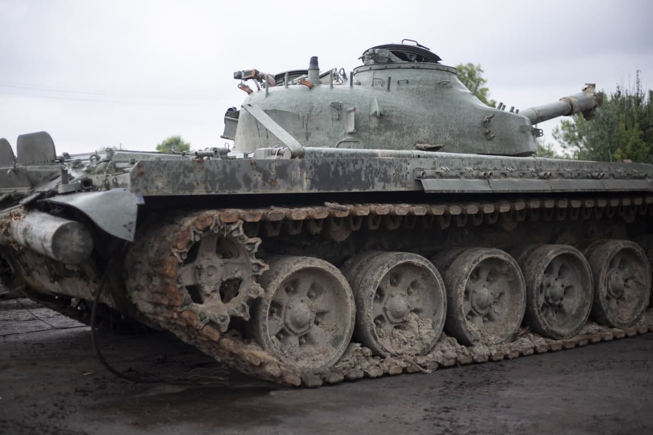 Російський танк, який затонув на кордоні Полтавщини і Сумщини