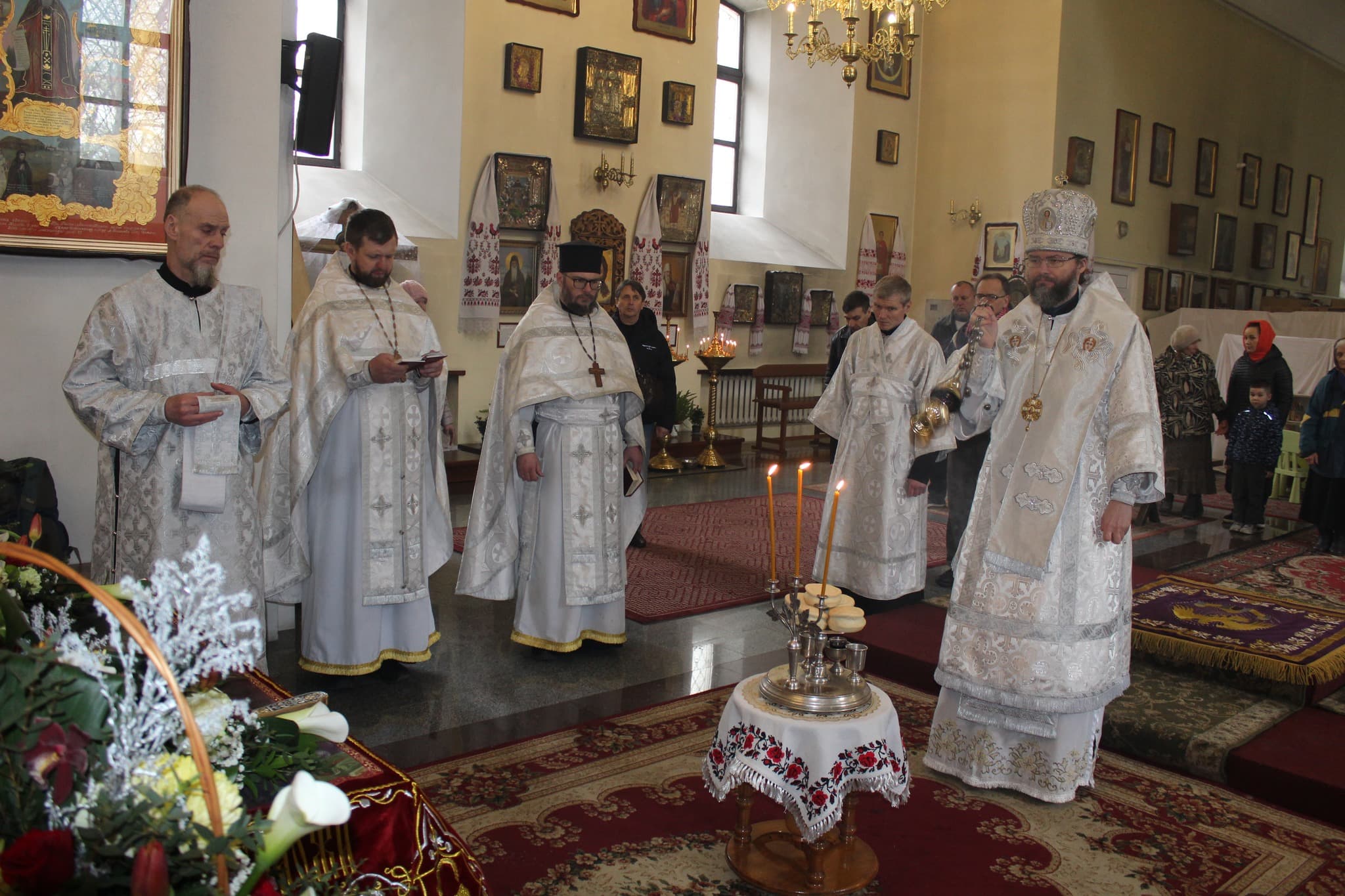 Літургія у Свято-Успенському соборі Полтави