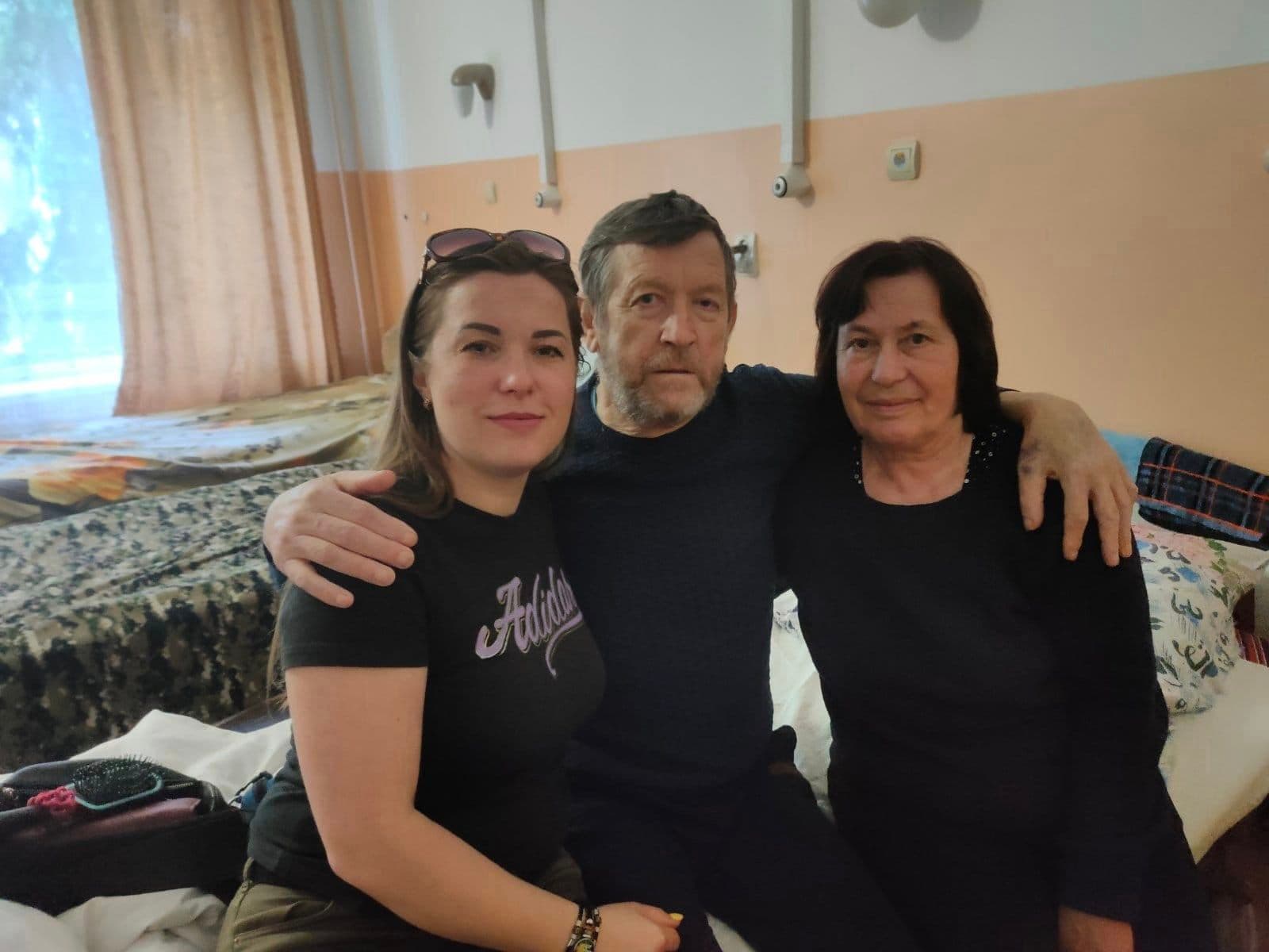 Микола Балюра з родиною