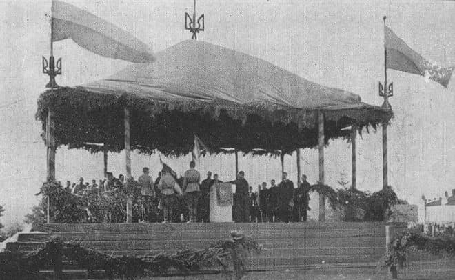 14 жовтня 1919 року. На фото зображена присяга Директорії