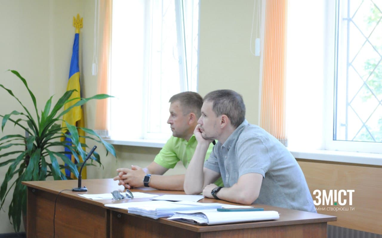 Сергій Новописьменний з адвокатом