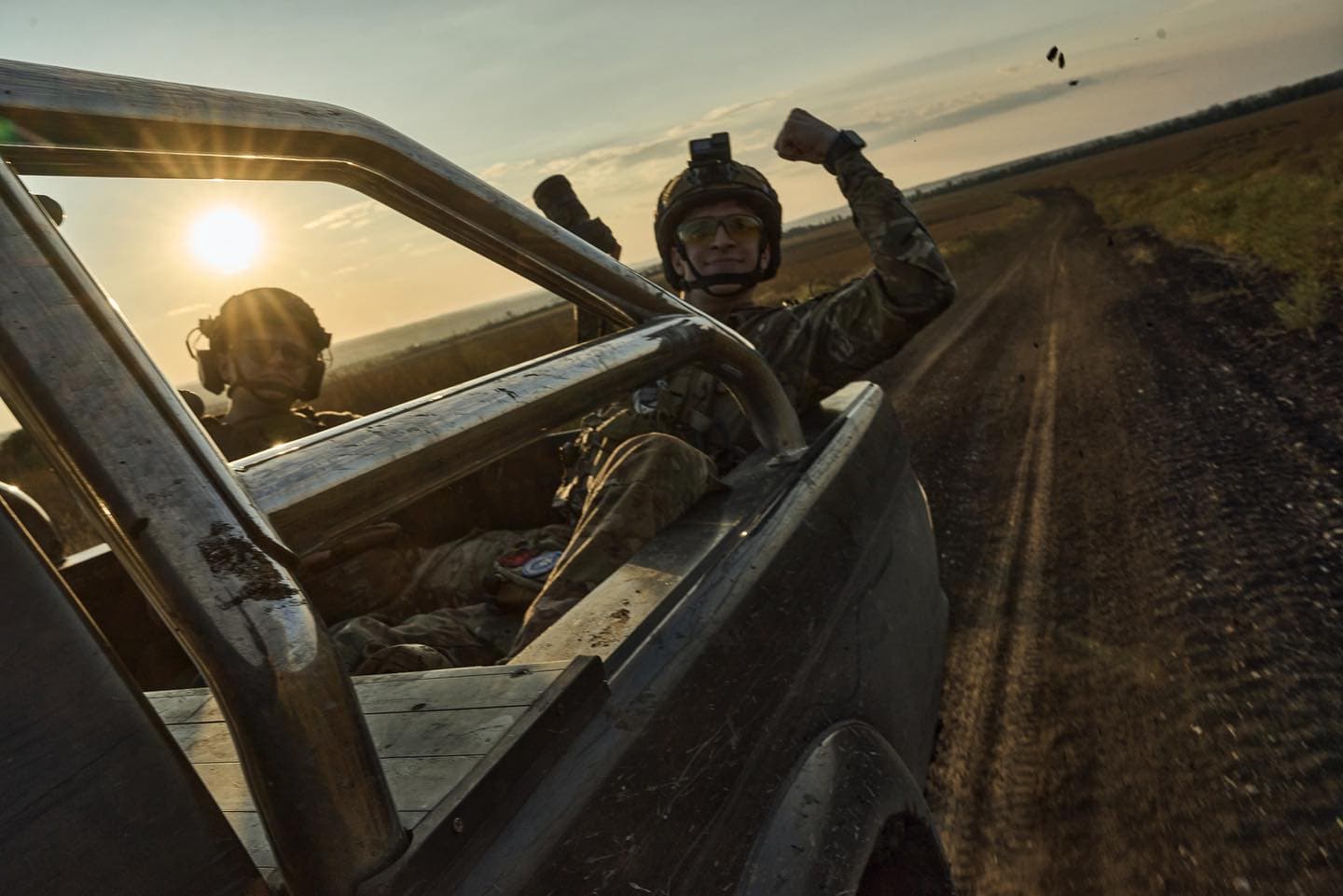 Ілюстративне фото. Український воїн їде на завдання