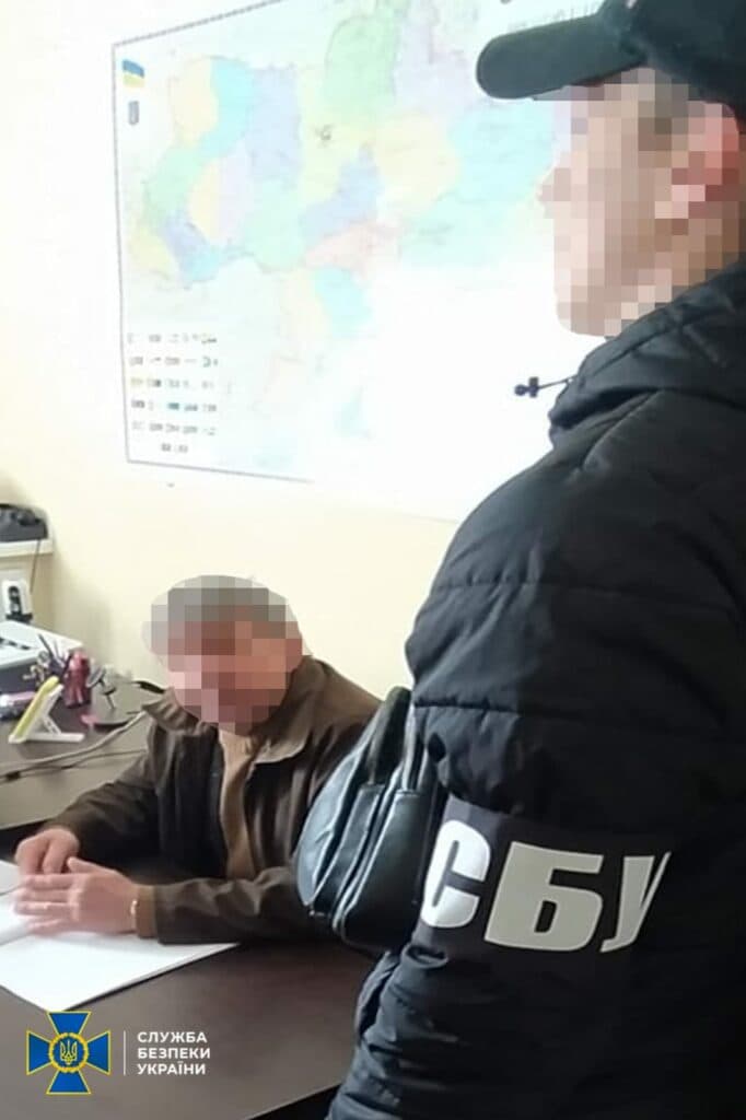 СБУ затримує ждунів