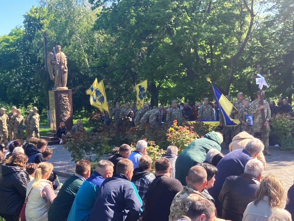 Воїн «Азову»