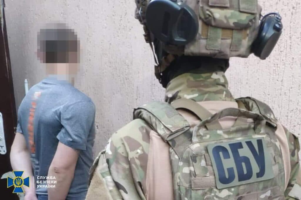 Торговців зброєю