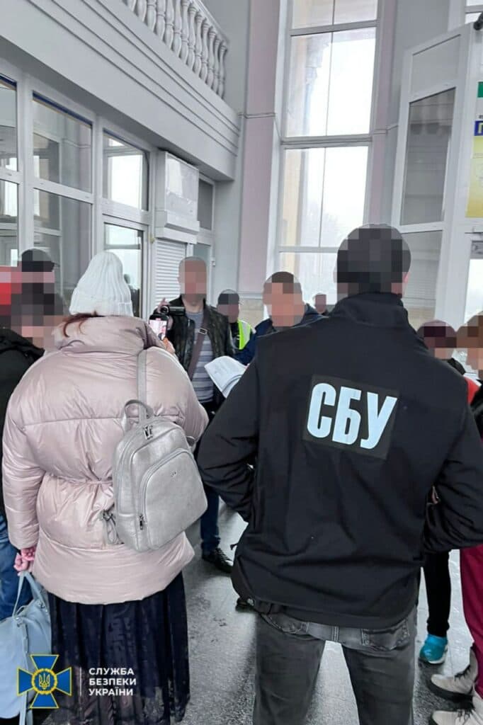 Затримання адвокатки на станції «Полтава-Київська»
