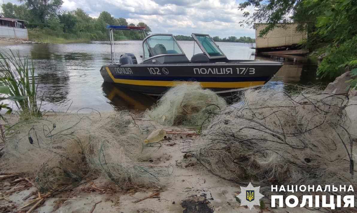 Ілюстративне фото. Правоохоронці викрили браконьєрів, які незаконно ловили рибу