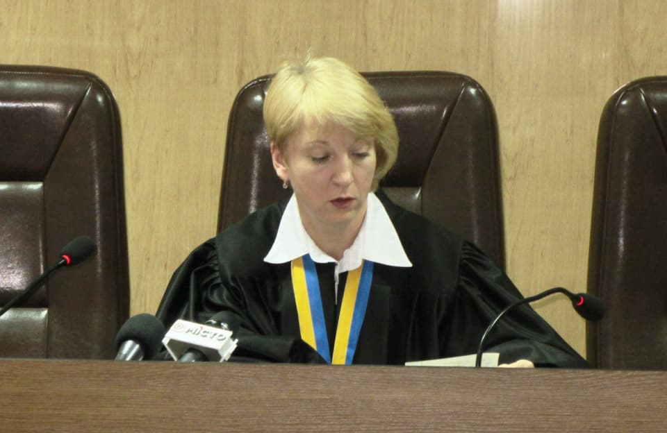 Лариса Гольник у засіданні