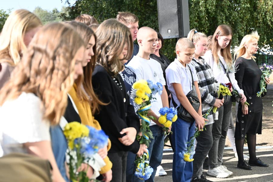 Відкриття меморіальних дошок. Фото: Полтавська міська рада.