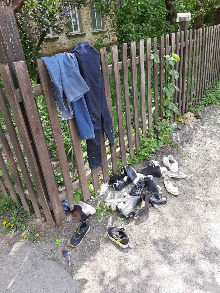 Як утворюють стихійний смітник у центрі Полтави