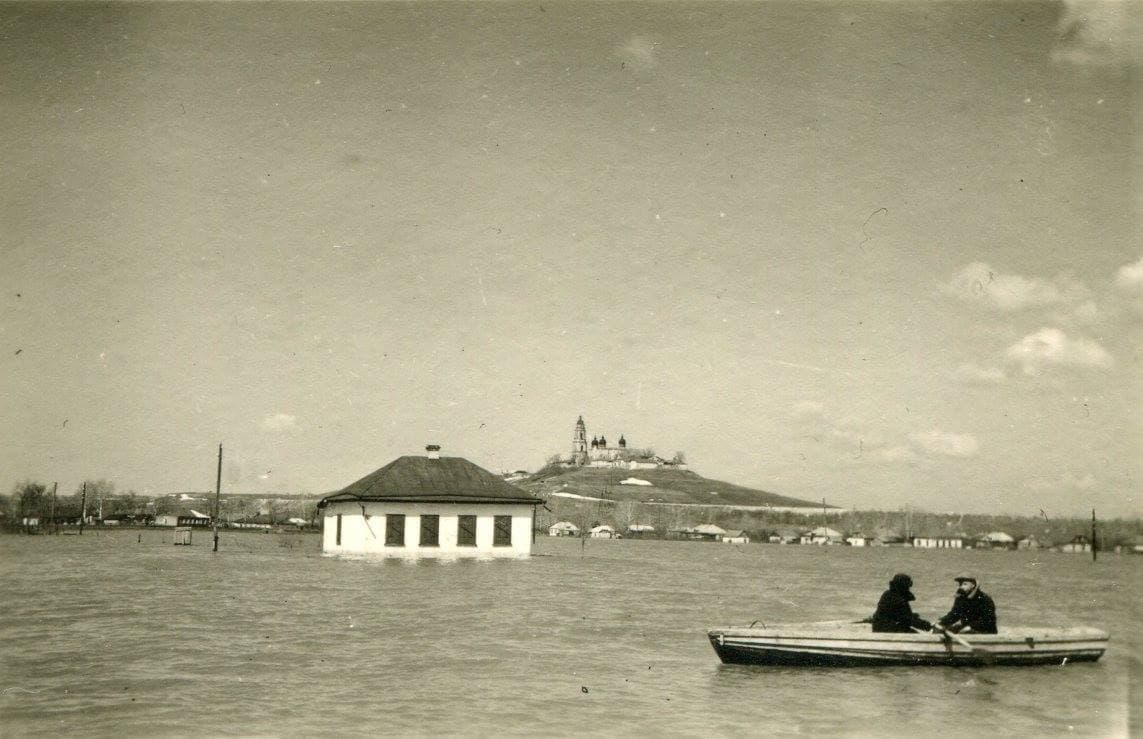 1942 рік. Березень. Повінь на Ворсклі