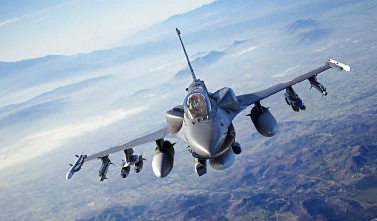 Літак F-16 (Джерело – mil.in.ua)