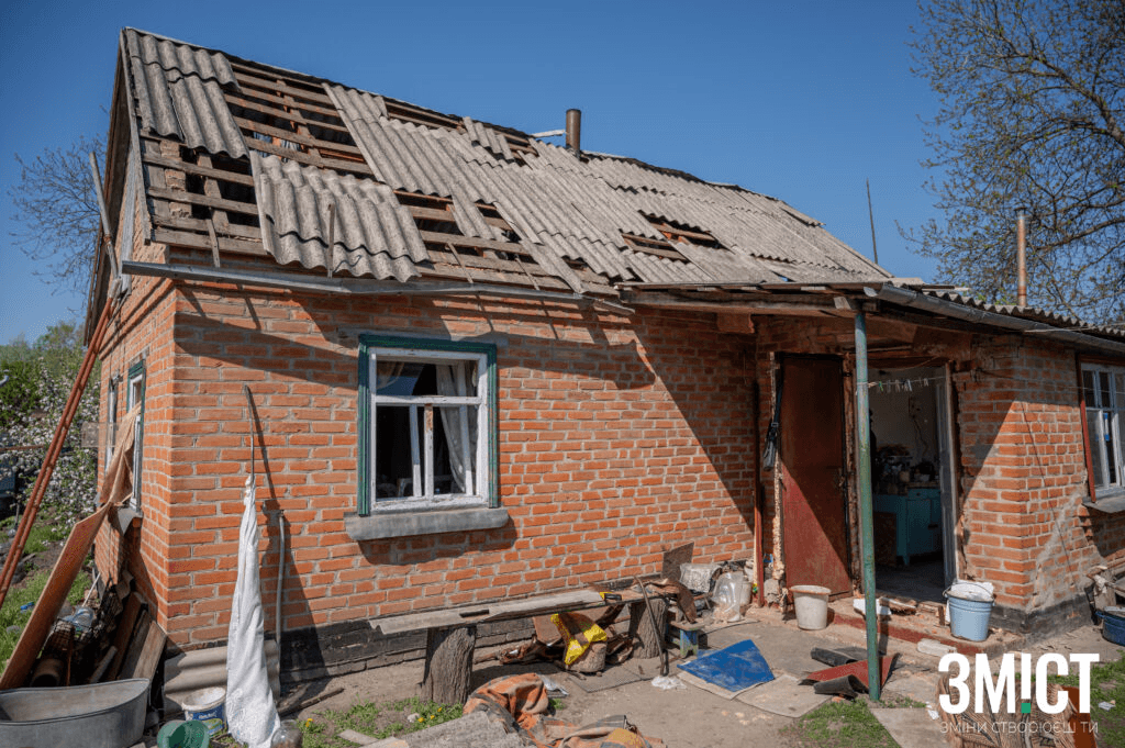 Пошкоджений будинок у Полтаві. Фото ЗМІСТу