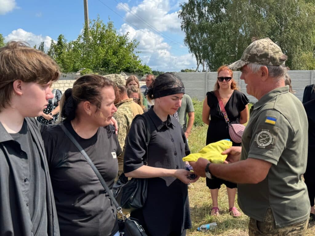 удар по полігону