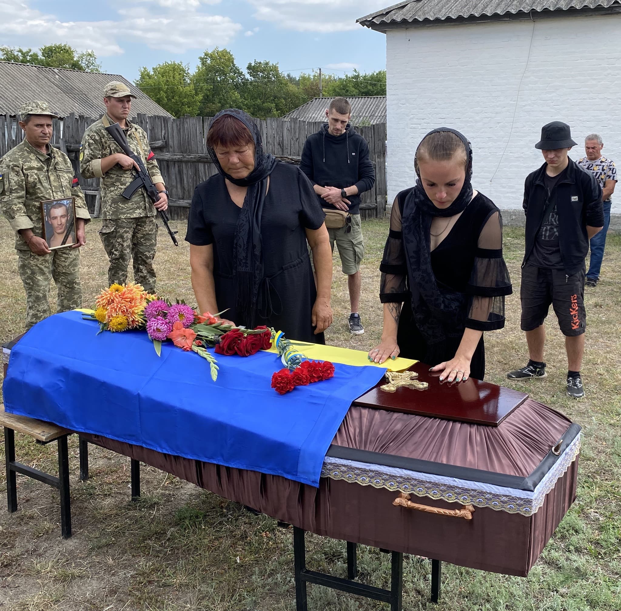 Прощання з Олексієм Петряніним