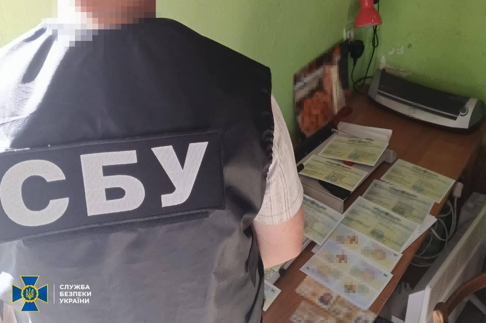 У Полтаві та Кременчуці викрили схеми ухилення від мобілізації