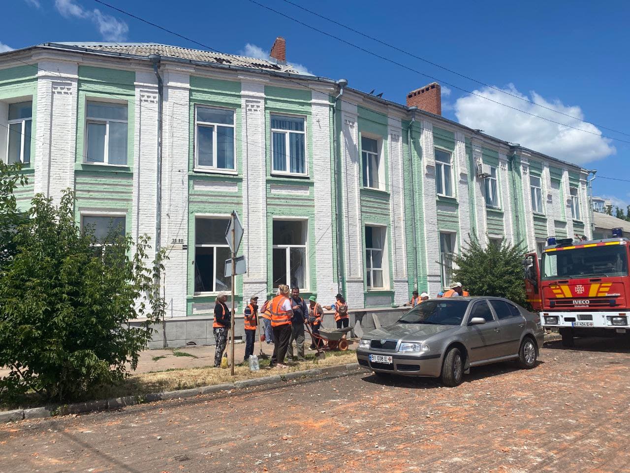 Спецшкола на Сінній після обстрілу