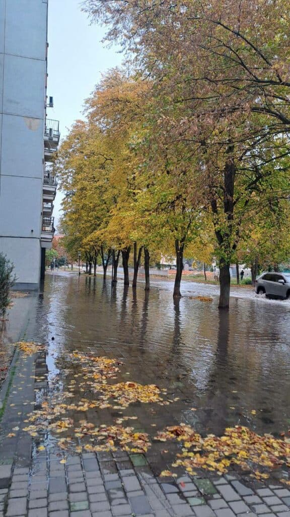 Аварія на Подолі Фото «Полтававодоканалу»
