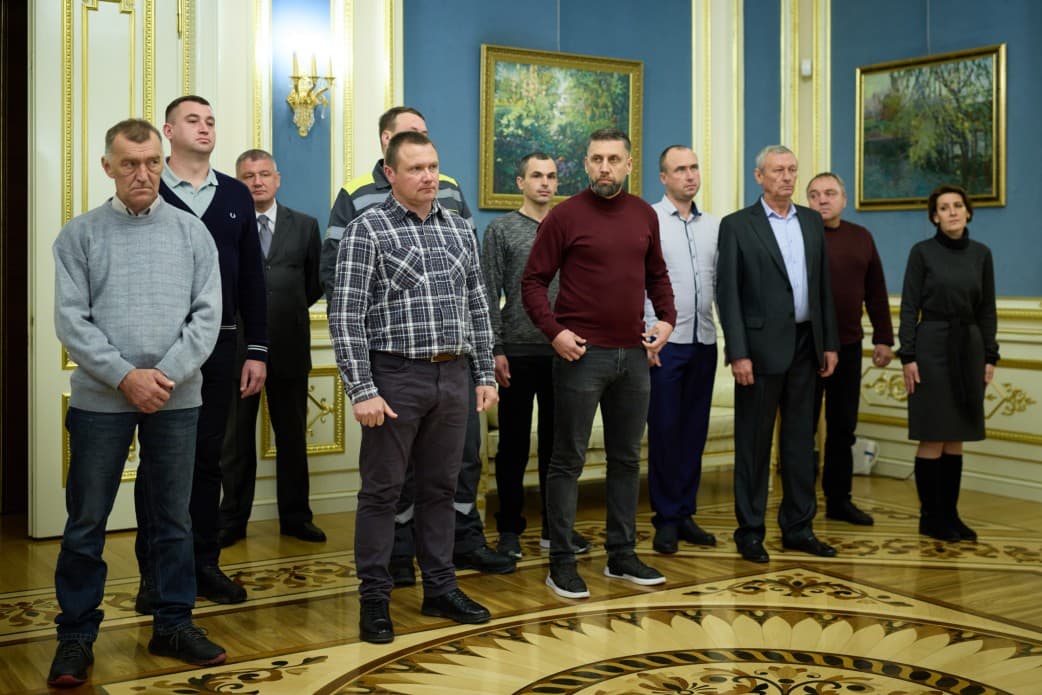 Президент України нагородив енергетиків