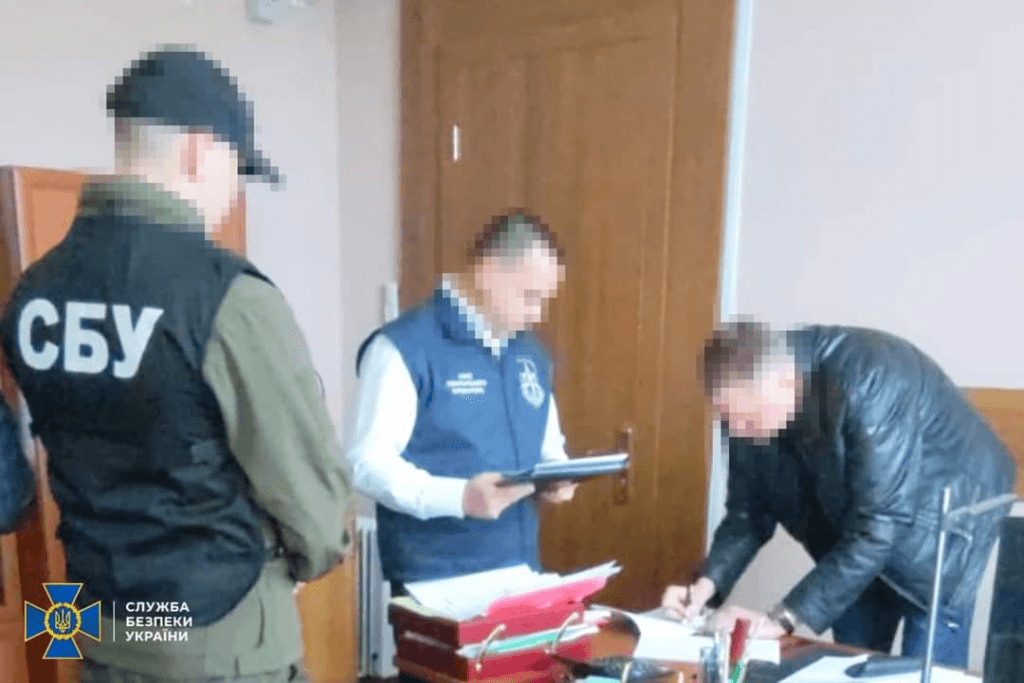 Звільнення Олега Бєлоножка