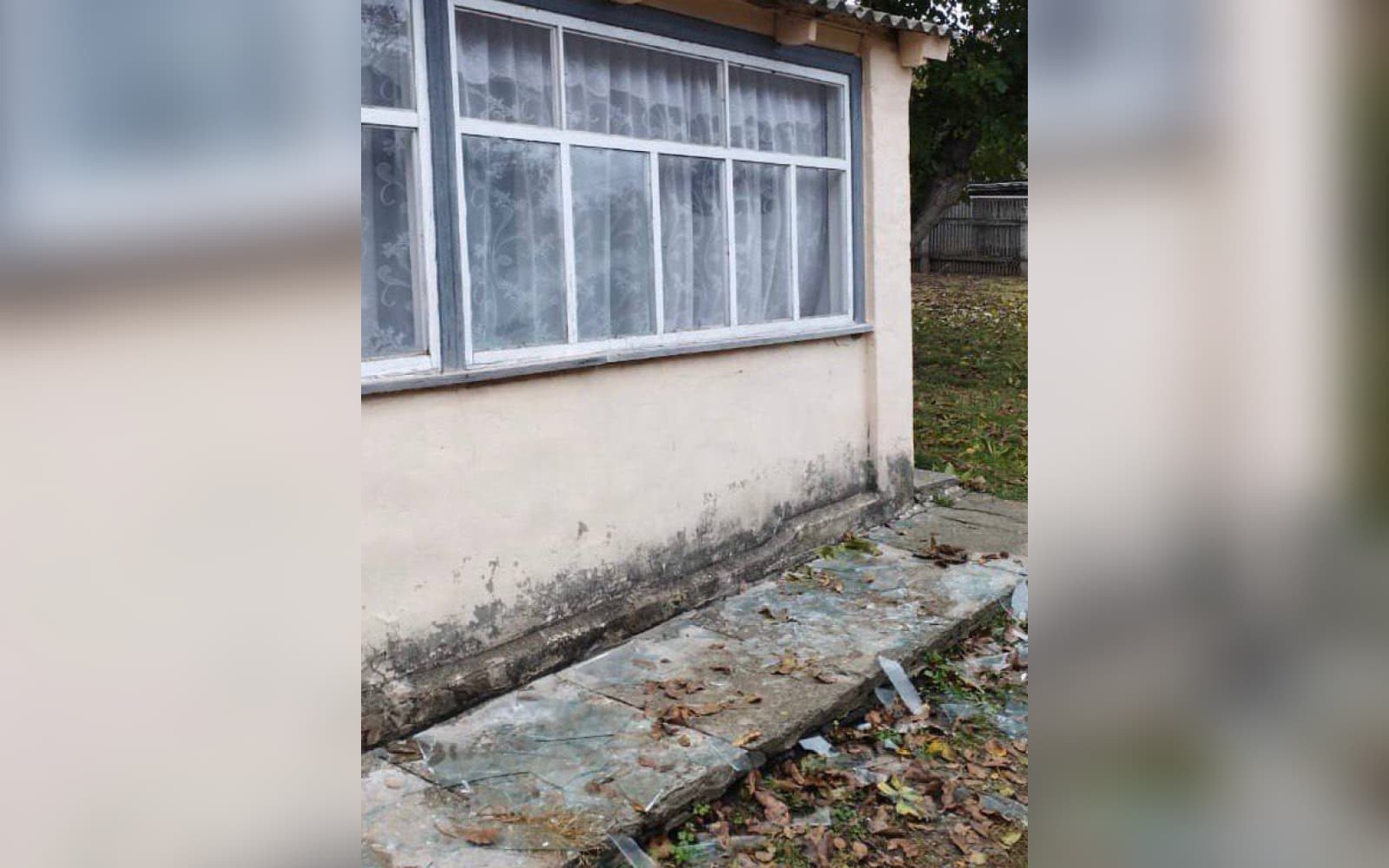 Вибиті вікна у приватному будинку Полтавської громади