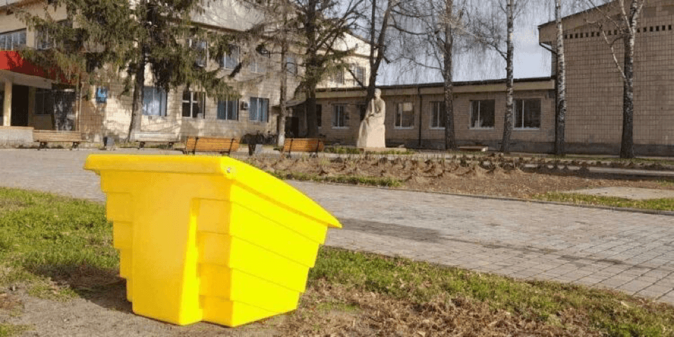 Спеціальний контейнер для піщано-сольової суміші у м. Полтава