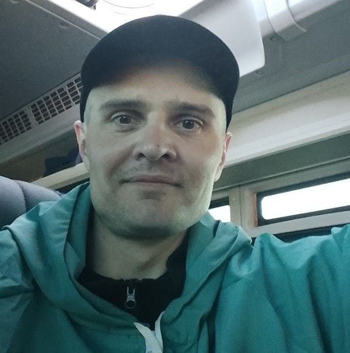Оборонець Маріуполя з Полтавщини Олександр Житник повернувся з полону додому