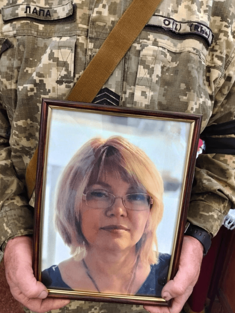 Прощання з захисниками та захисницею у Полтаві
