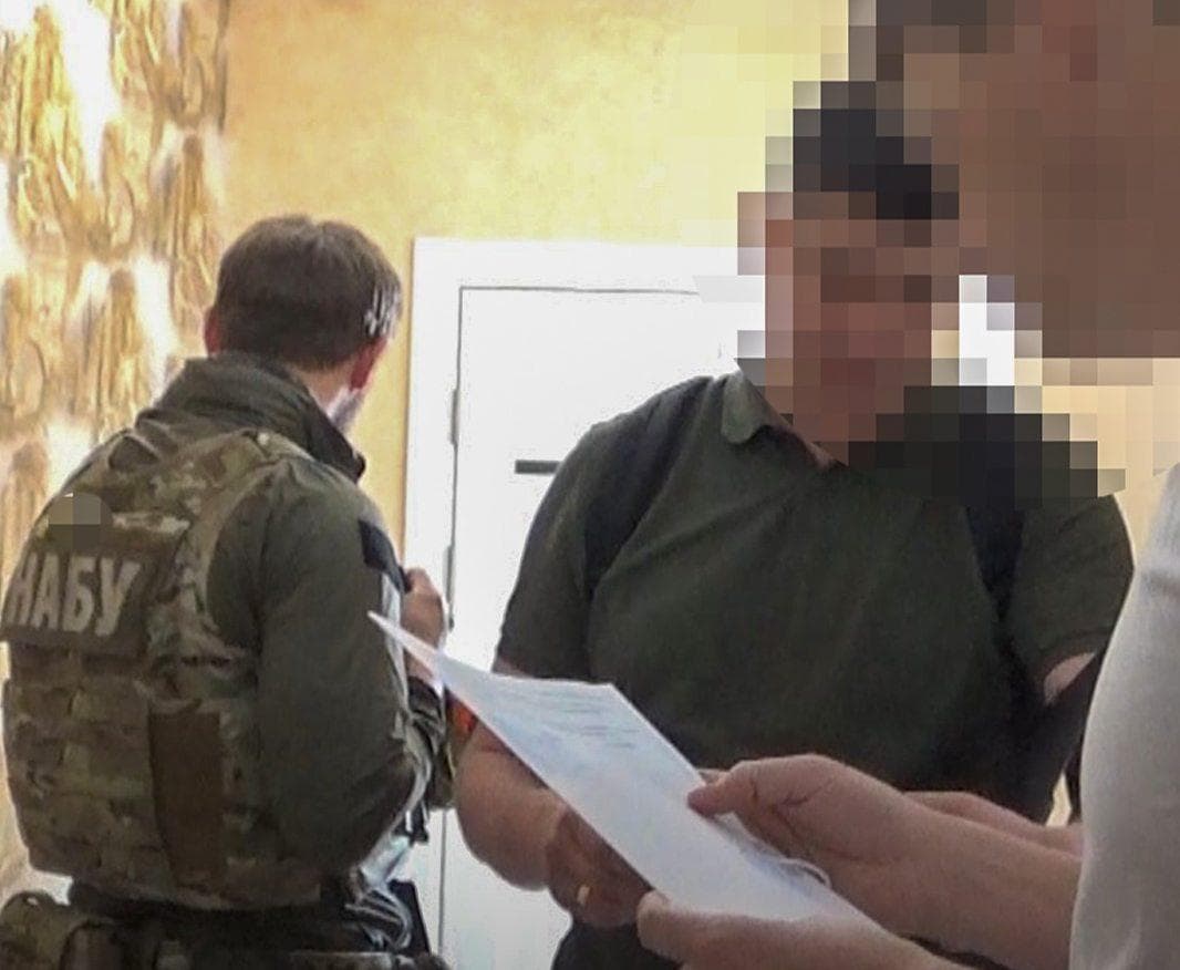 Обшуки НАБУ