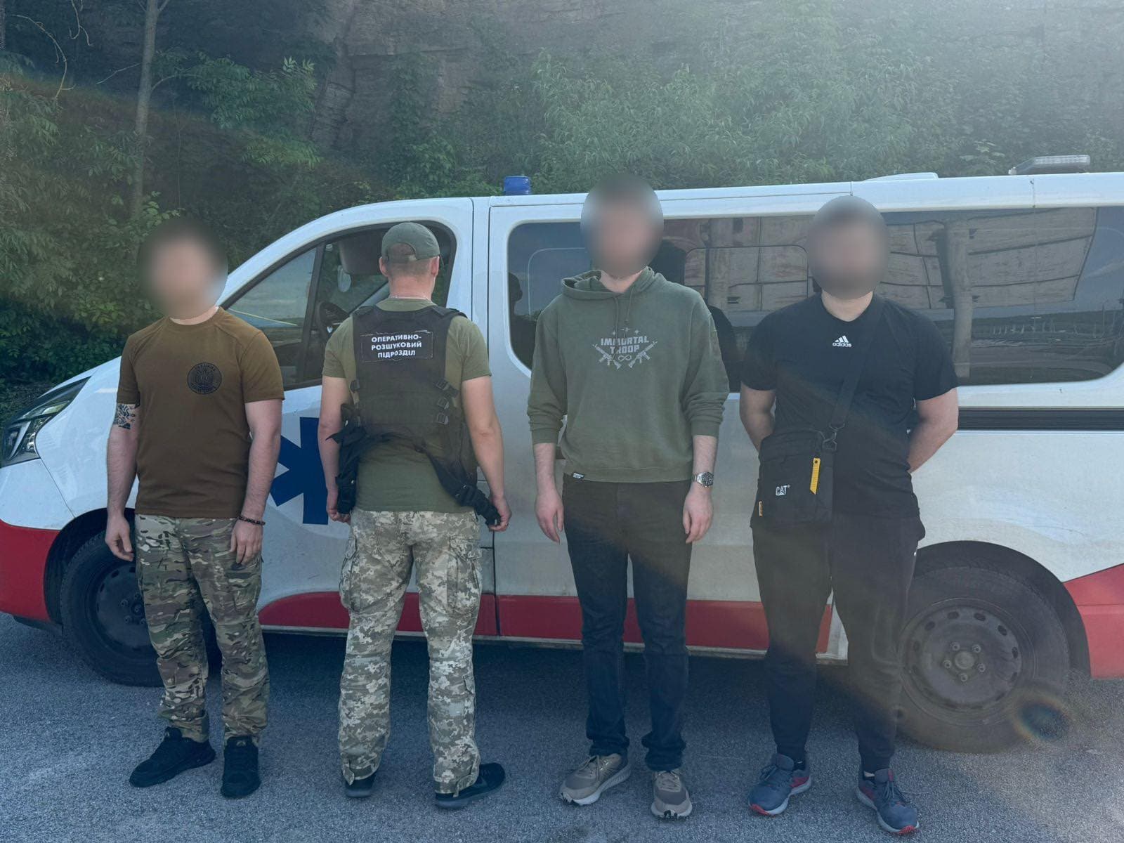 Двоє полтавців могли заплатити по 10 тисяч доларів за втечу до Молдови