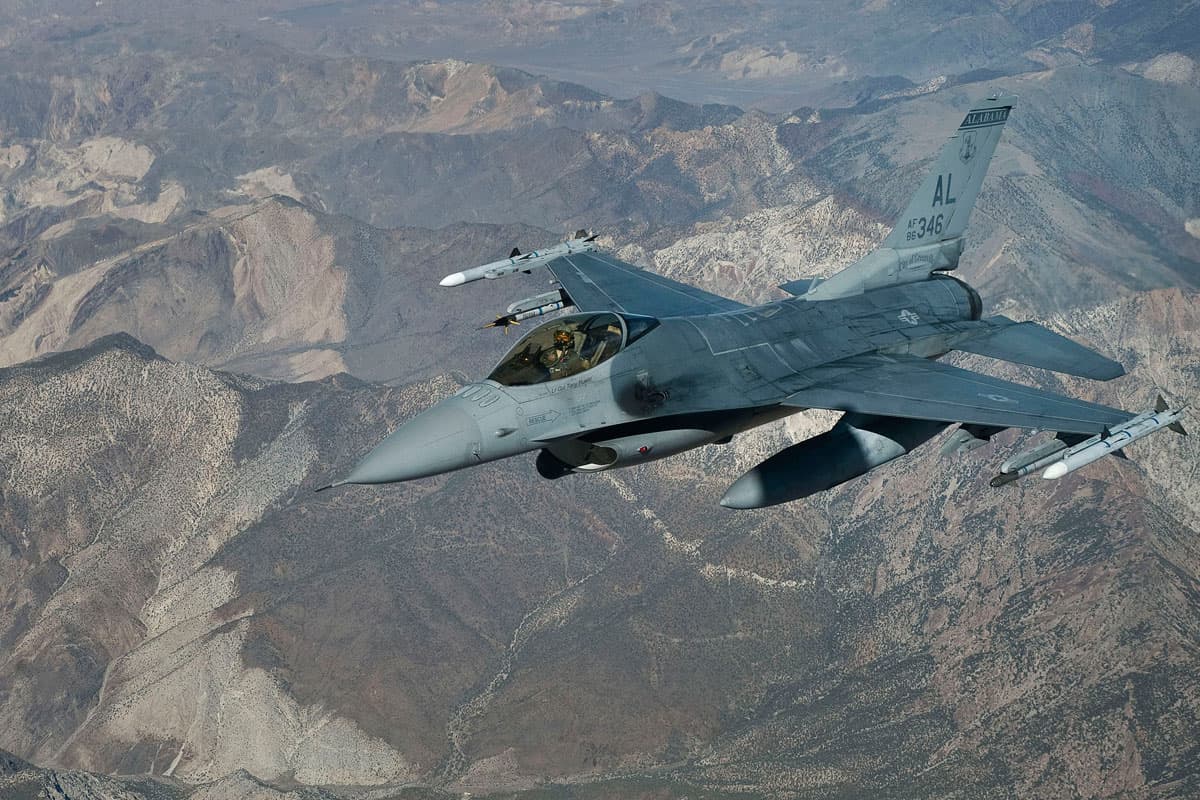 Літак F-16. Ілюстративне фото.