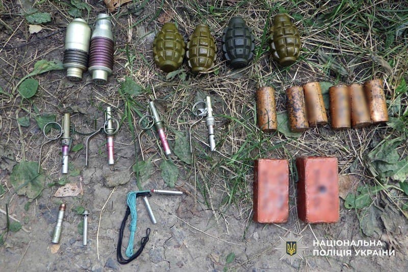 Вилучені предмети
