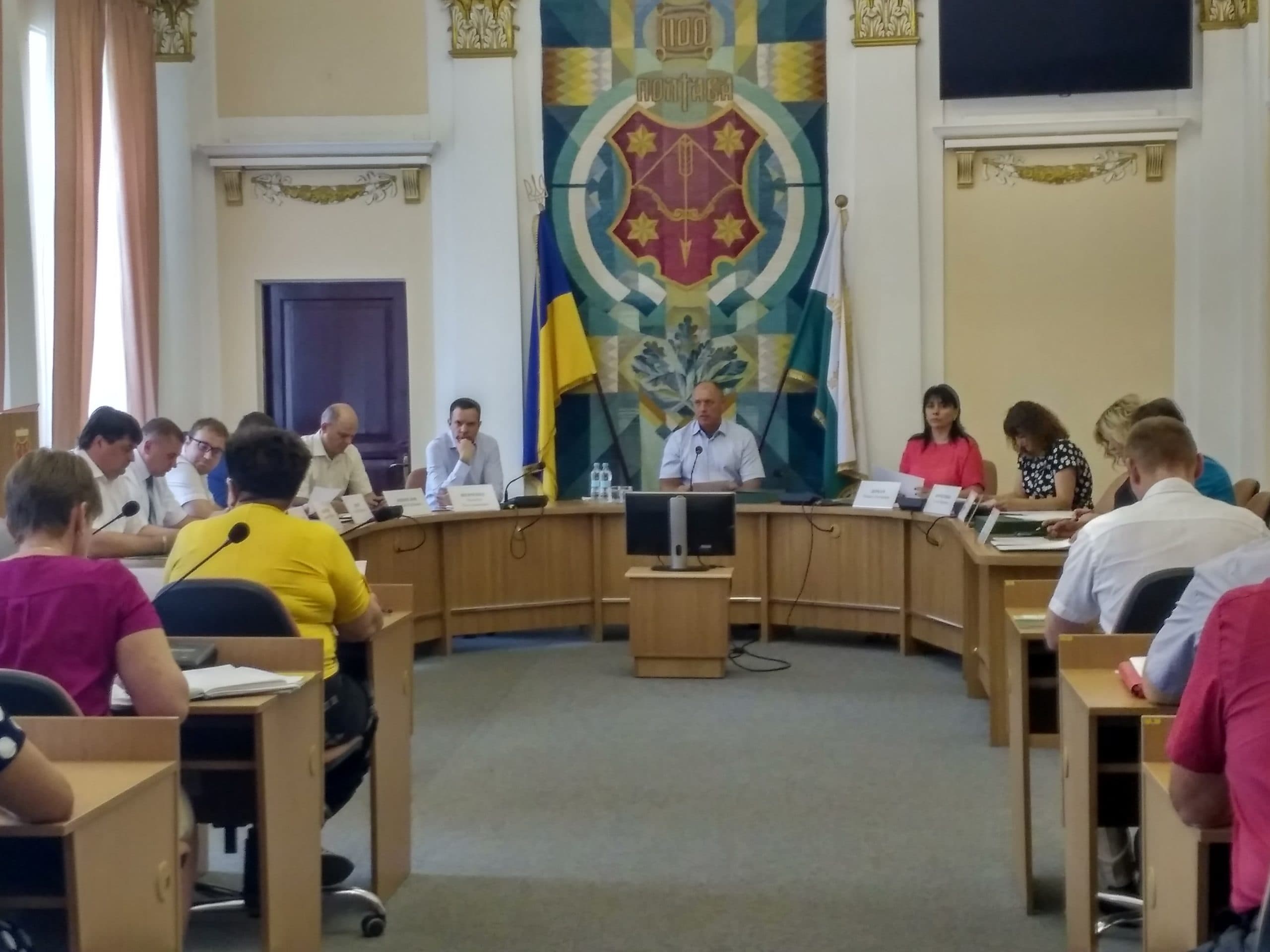 Засідання міськвиконкому: громадські слухання, ярмарки, гроші на оздоровлення