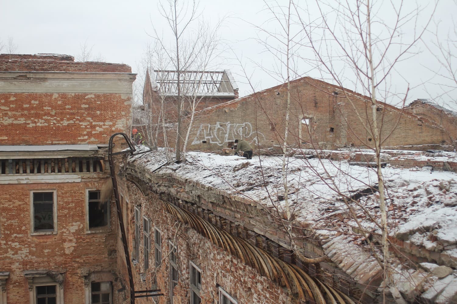 Протиаварійні роботи на Кадетському корпусі