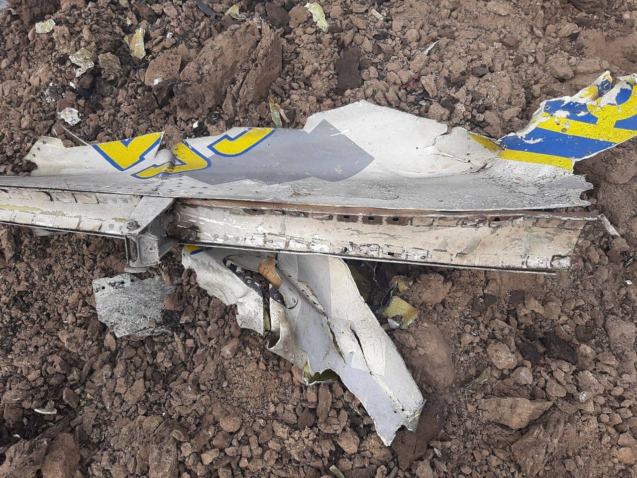 Уламки літака на Полтавщині