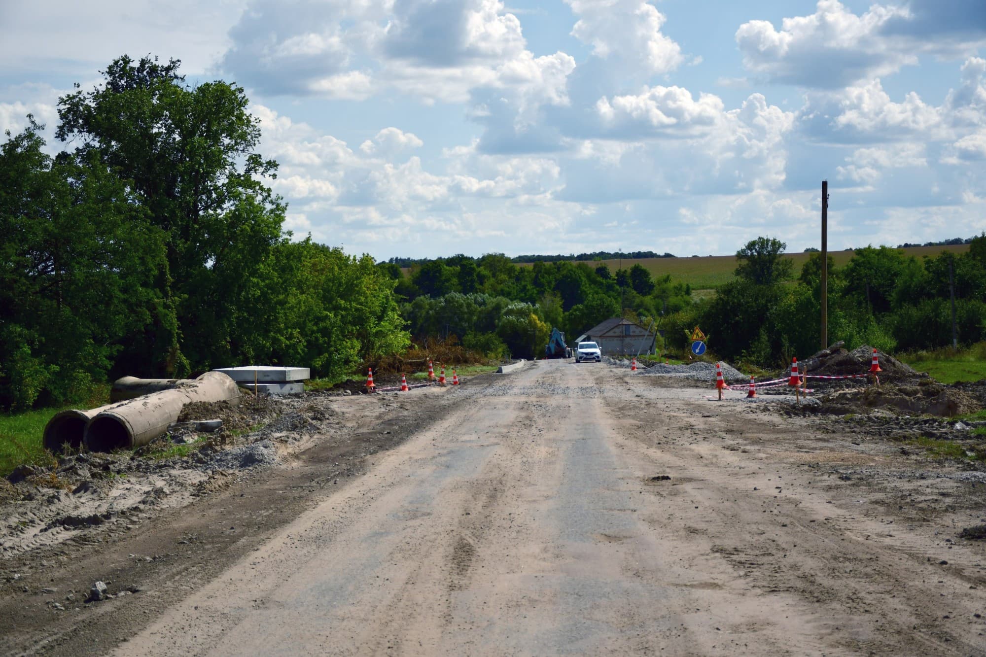 Триває ремонт дороги на Полтавщині