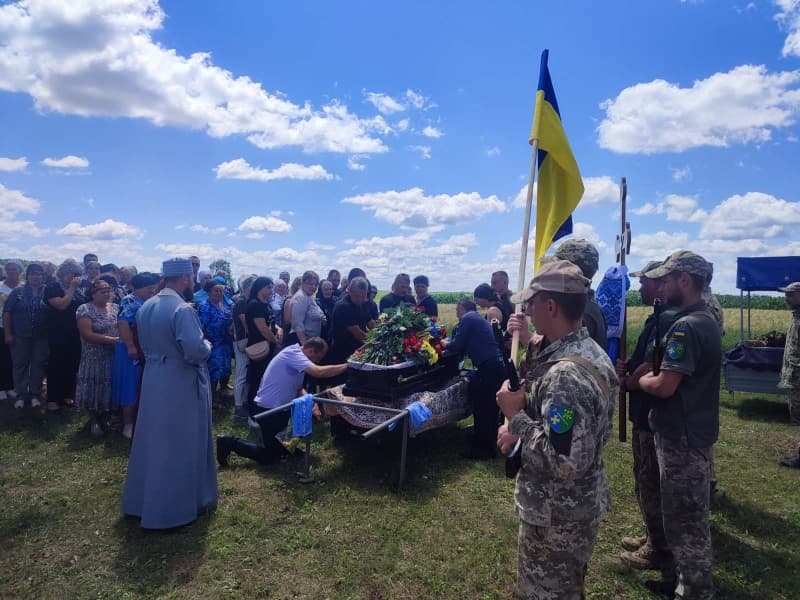 Прощання з воїном.