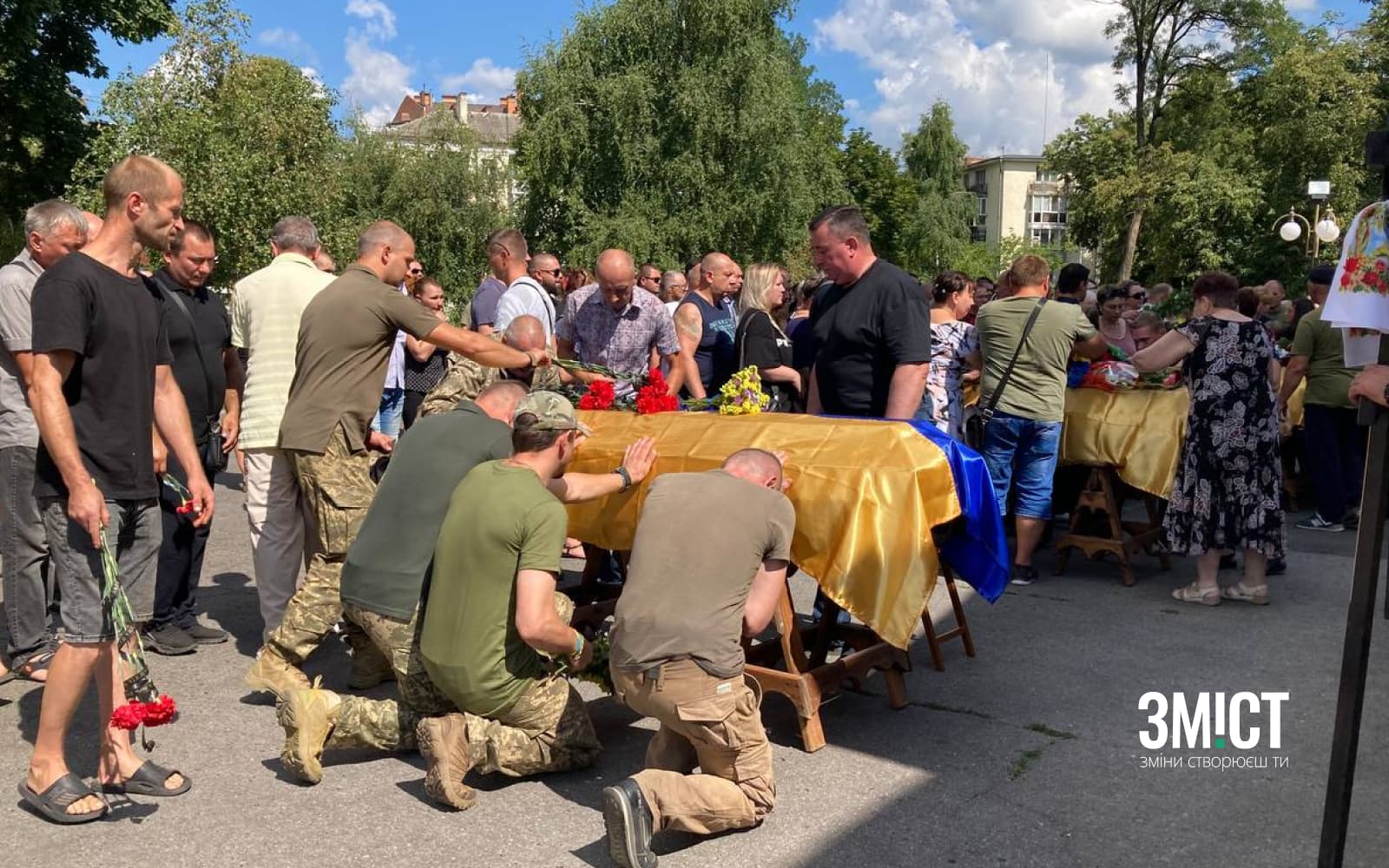 Прощання з воїнами у Полтаві