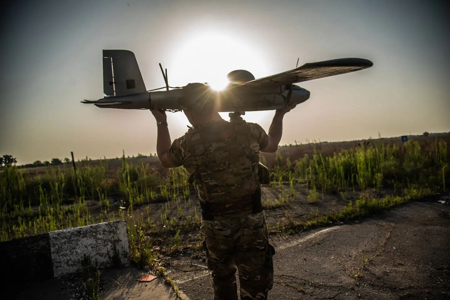 Ілюстративне фото. Український воїн на варті держави